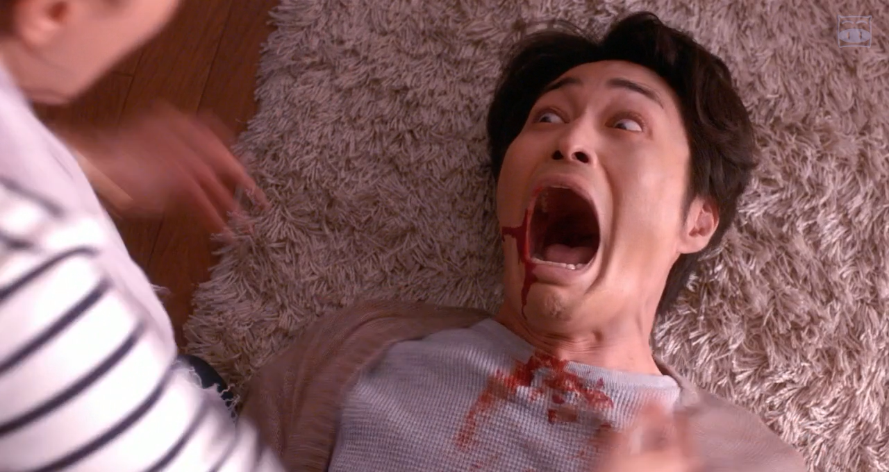 每天回家都会看到老婆在装死剧照的剧照