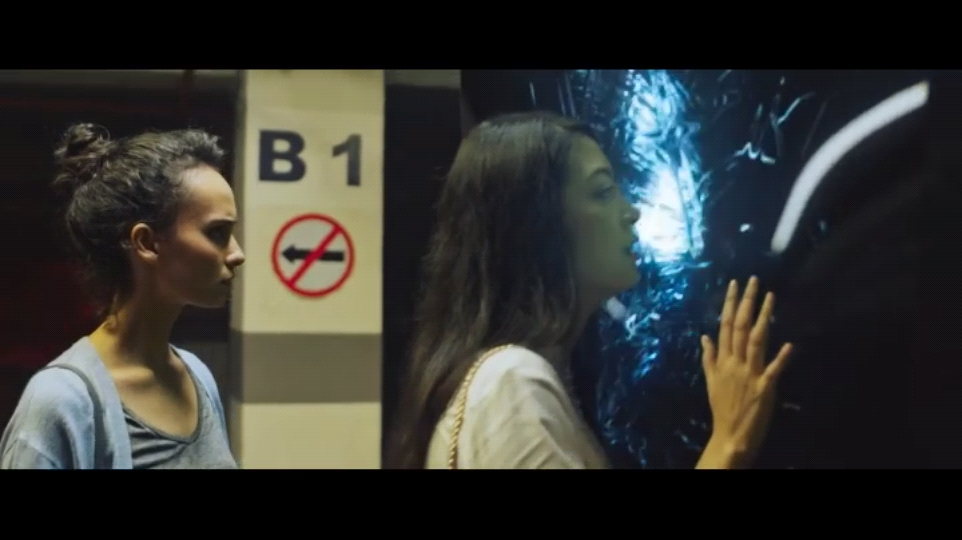 宇宙之门剧照的剧照