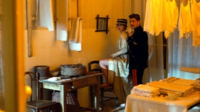 雷诺阿剧照的剧照