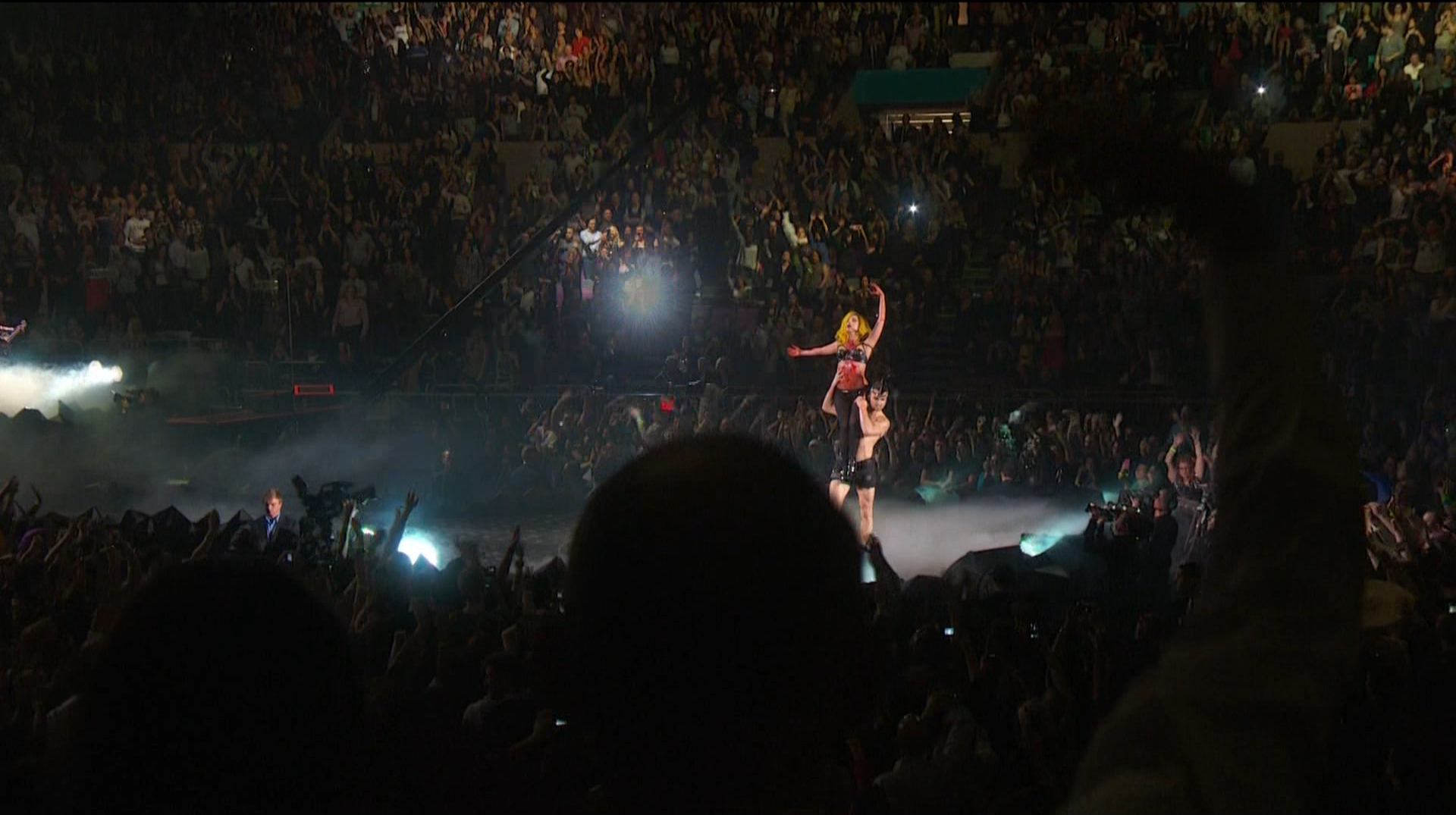 Lady Gaga 恶魔舞会巡演之麦迪逊公园广场演唱会剧照的剧照