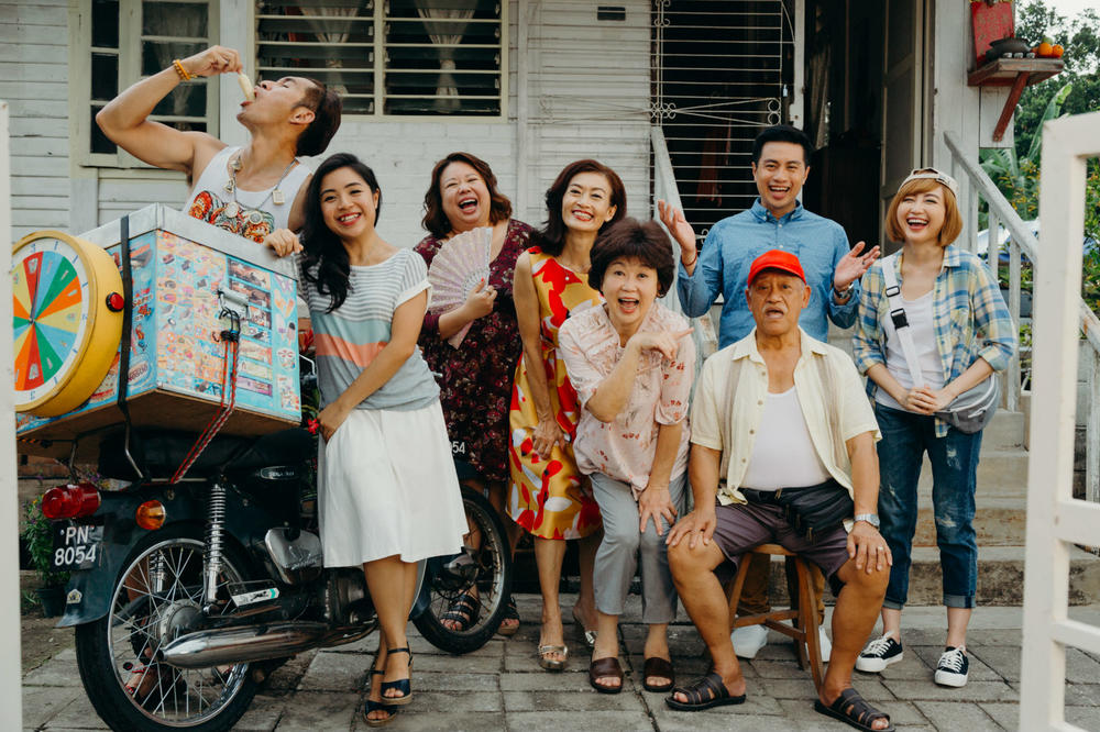 疯狂这一年剧照的剧照