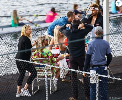 海滩流浪汉剧照的剧照