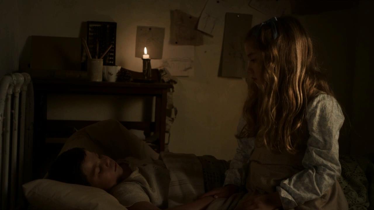 罗西与苹果酒剧照的剧照