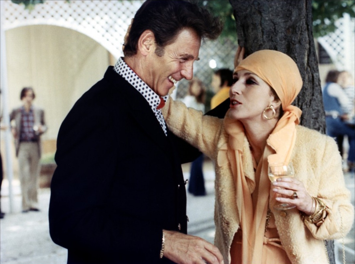 日以作夜剧照的剧照