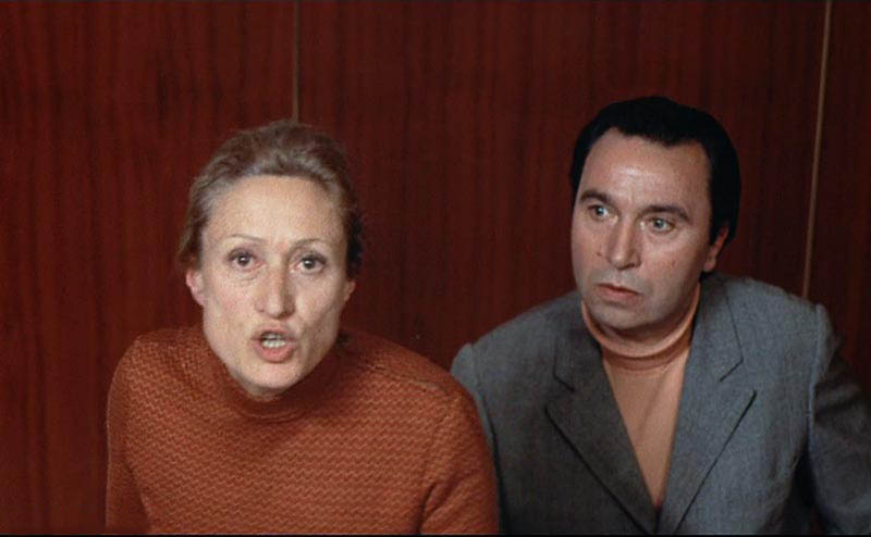 日以作夜剧照的剧照