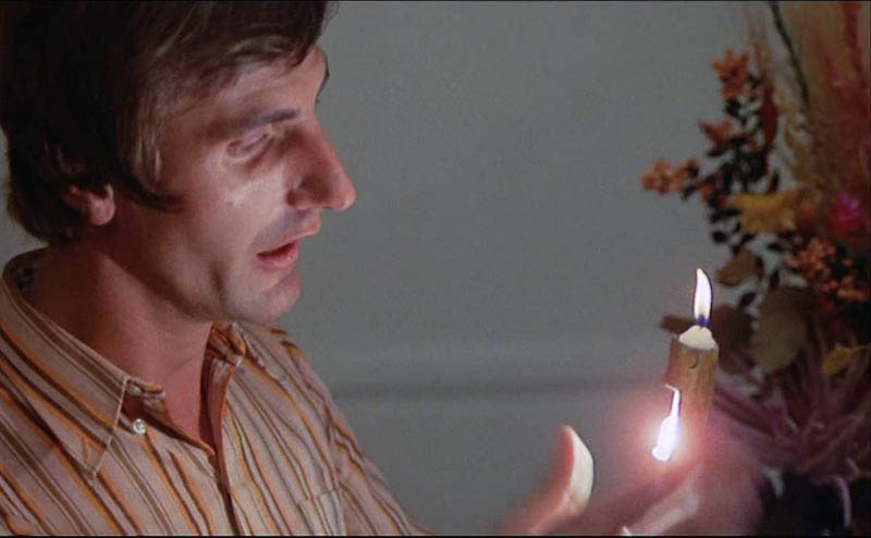 日以作夜剧照的剧照