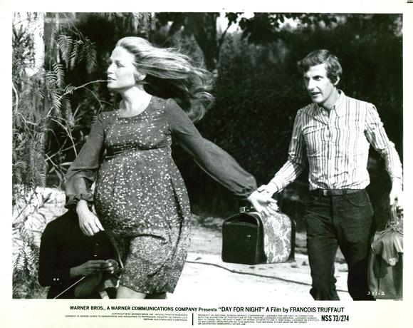 日以作夜剧照的剧照