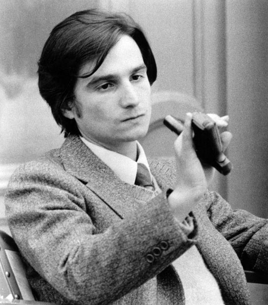 日以作夜剧照的剧照