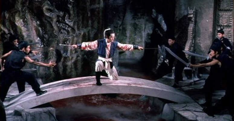 风雷魔镜剧照的剧照