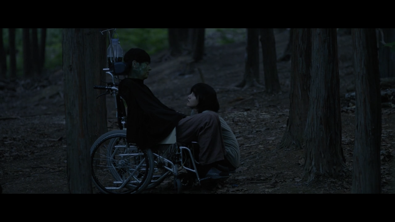 琉璃庭院剧照的剧照