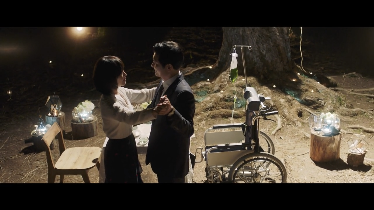 琉璃庭院剧照的剧照