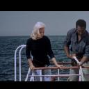 突袭皇后号剧照