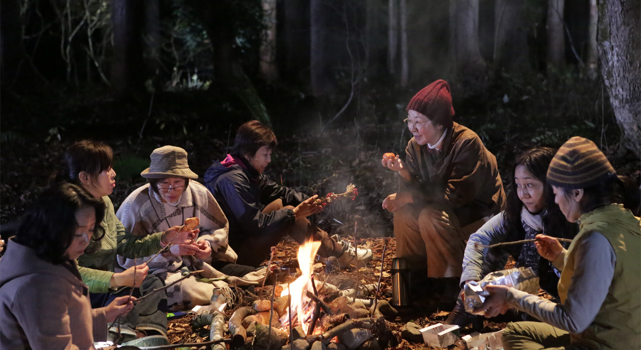 去见瀑布剧照的剧照