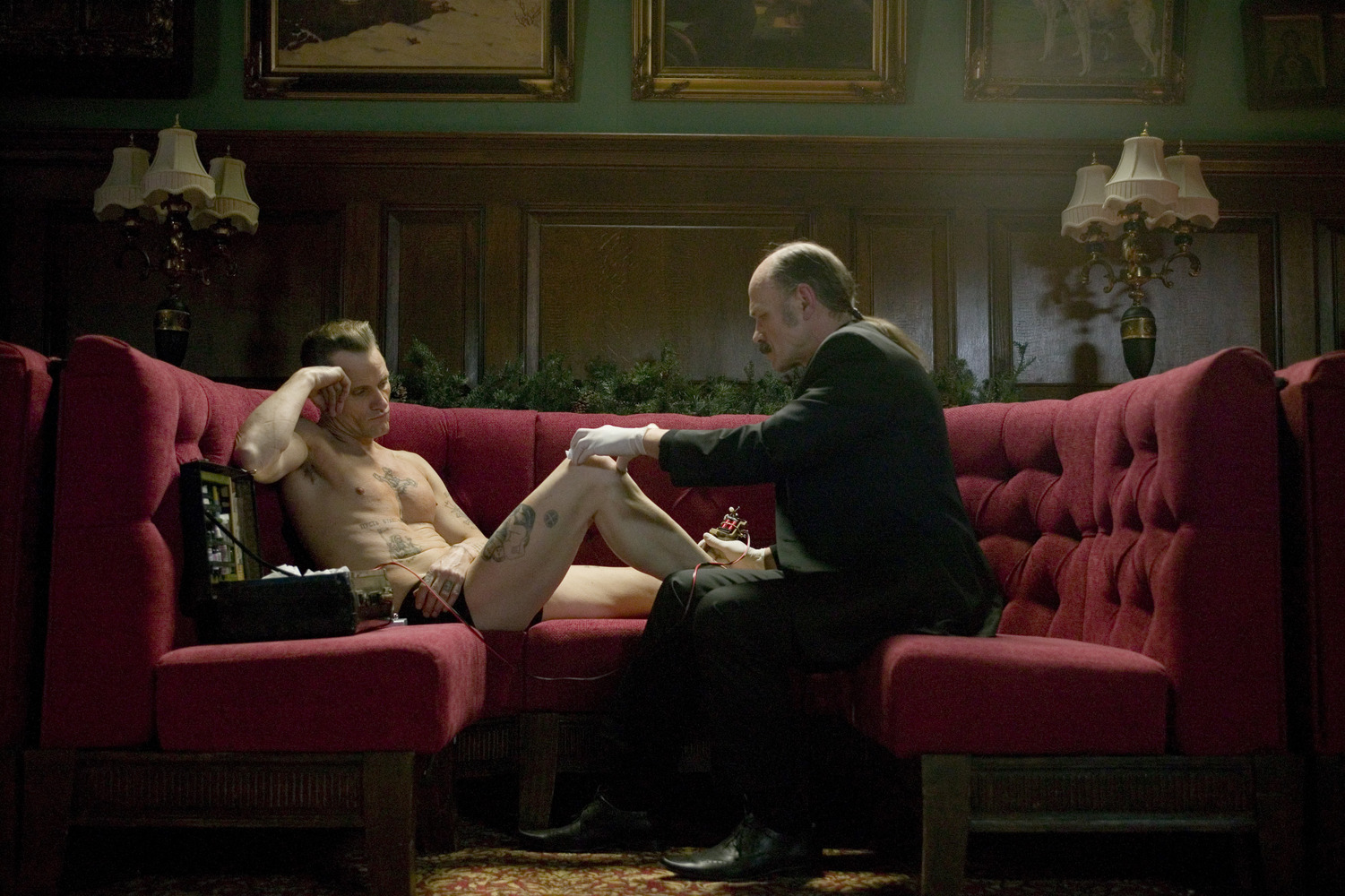 东方的承诺剧照的剧照