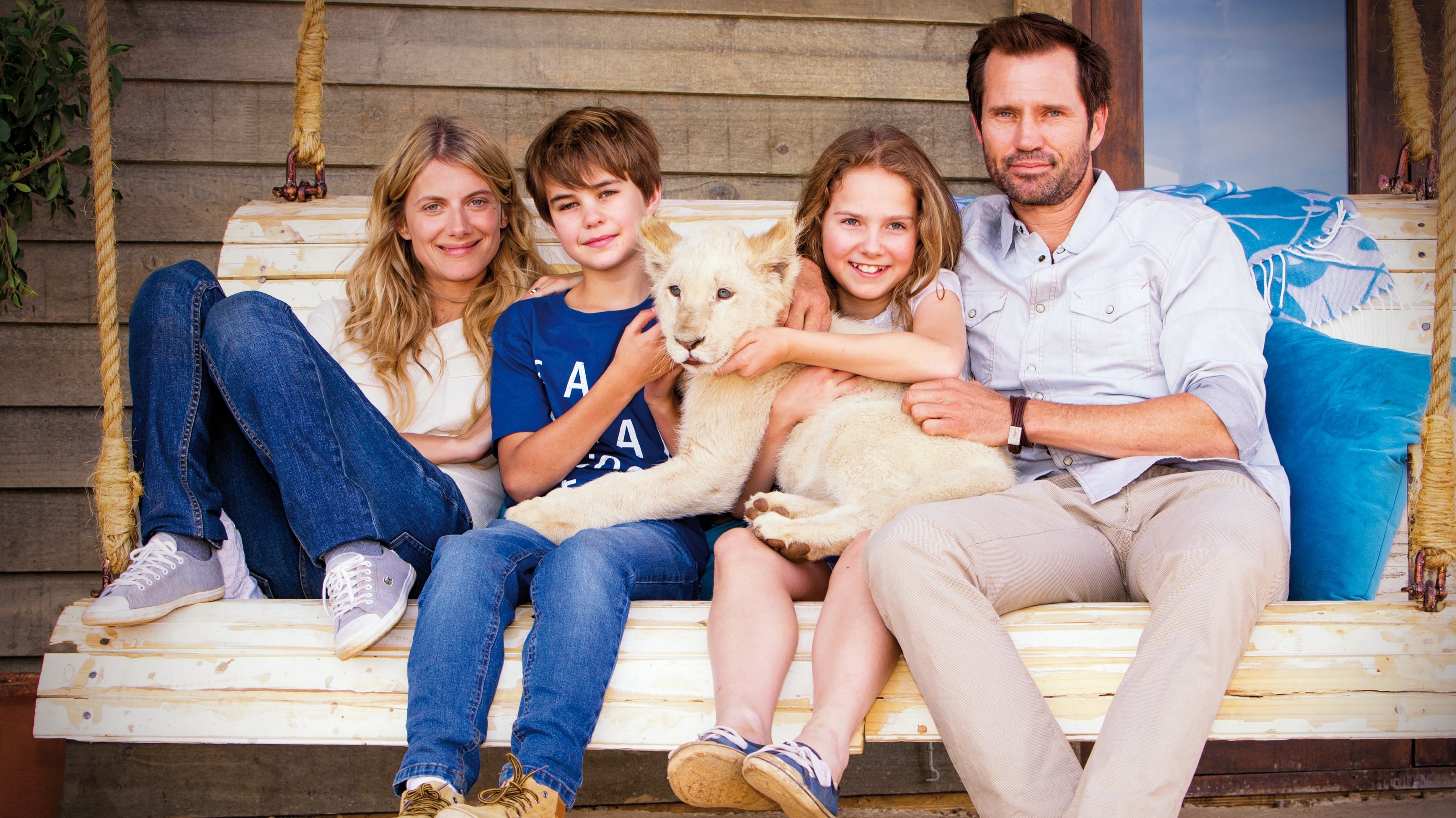 米娅和白狮剧照的剧照