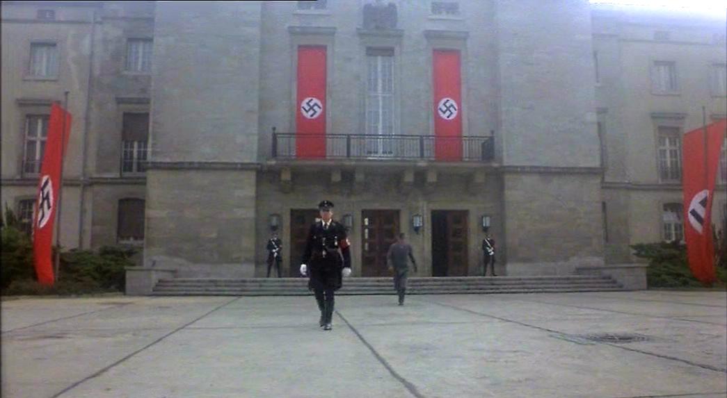 靡菲斯特剧照的剧照