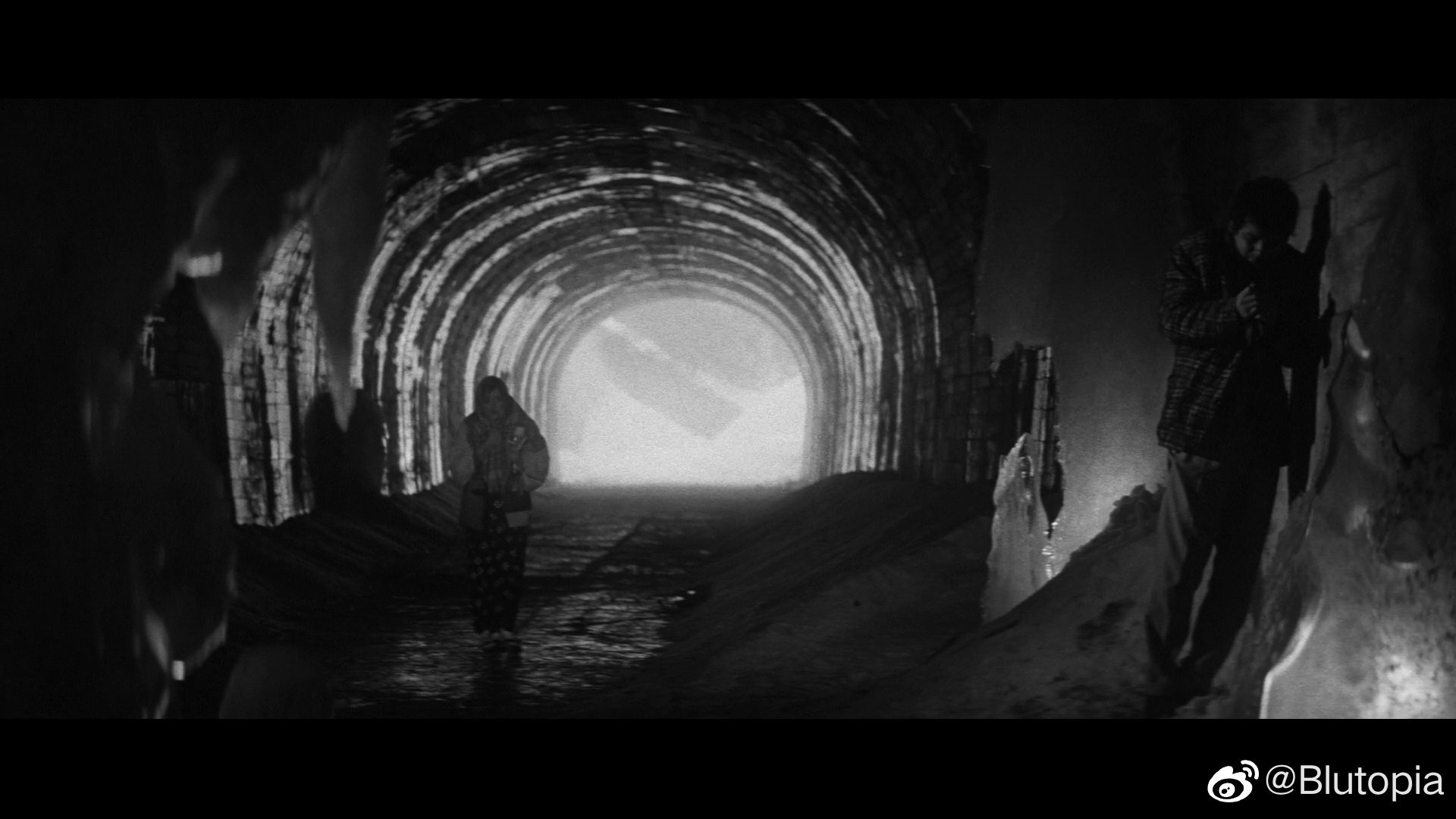 赤色杀机剧照的剧照