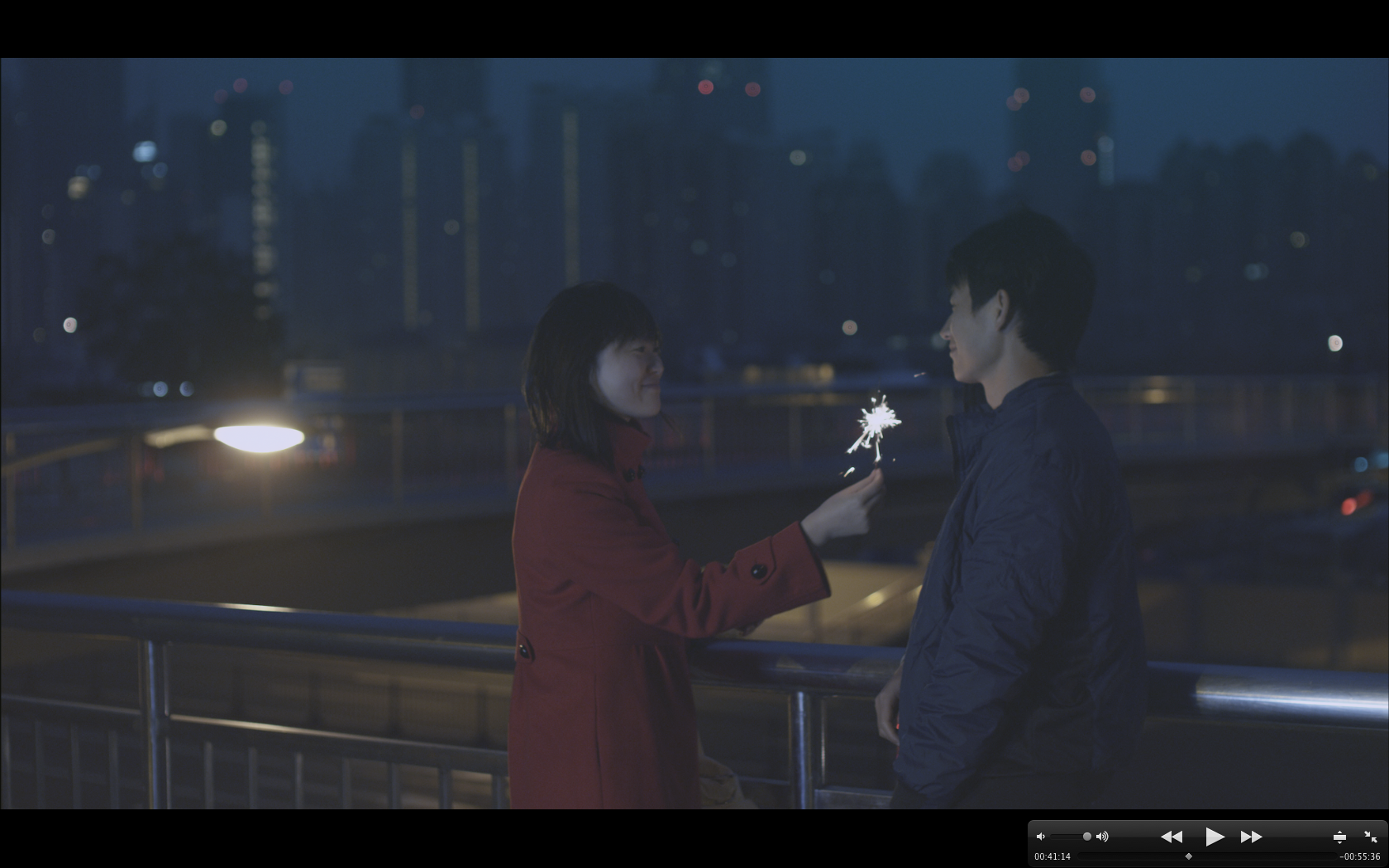 这里，那里剧照的剧照