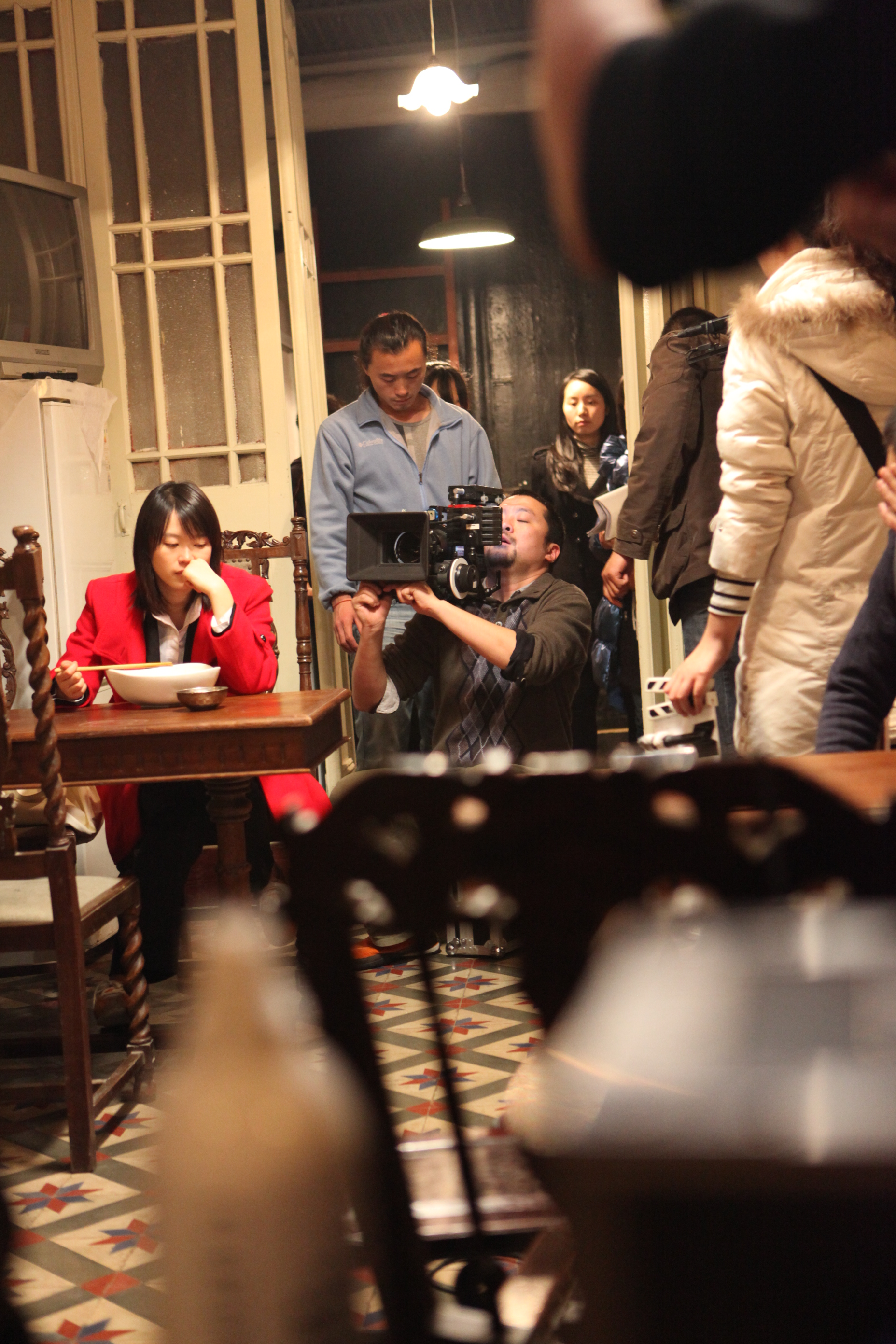 这里，那里剧照的剧照