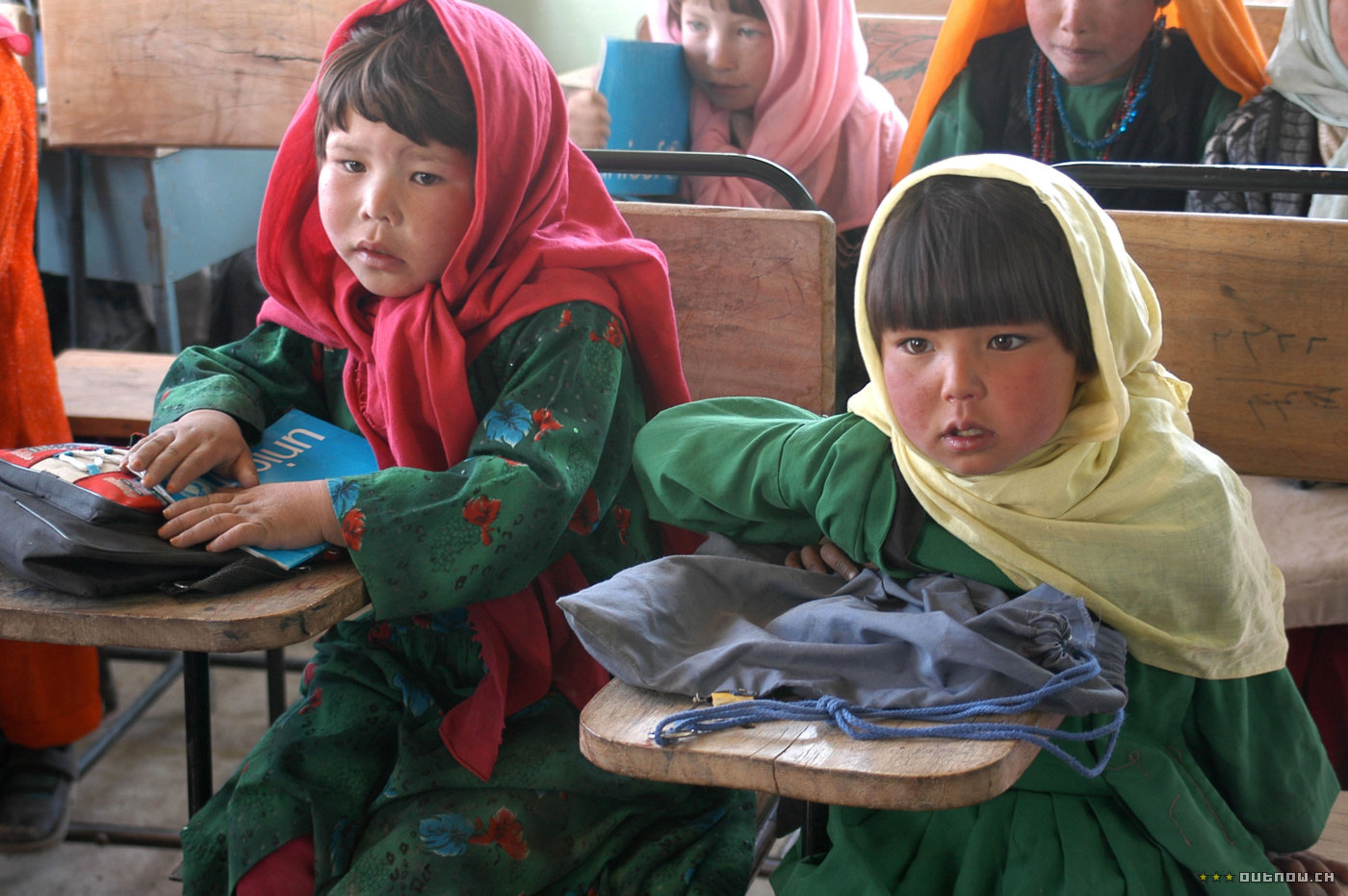 佛在耻辱中倒塌剧照的剧照