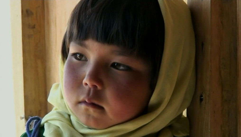 佛在耻辱中倒塌剧照的剧照