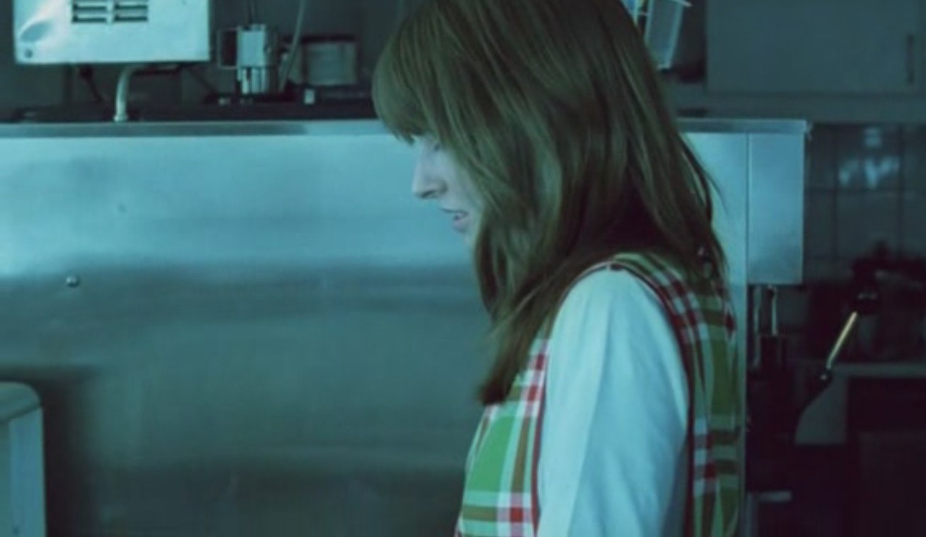 航向热带岛屿的冰山剧照的剧照