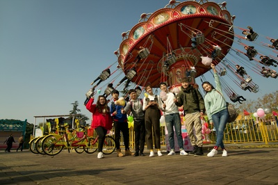 进击的男孩剧照的剧照