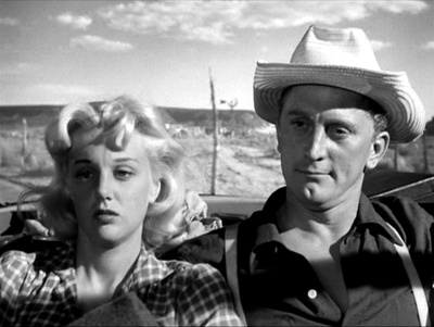 倒扣的王牌剧照的剧照