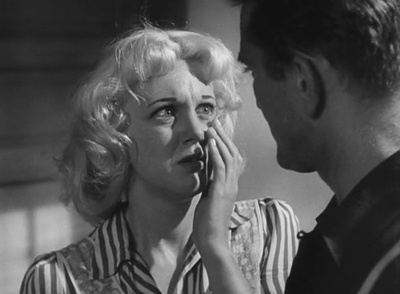 倒扣的王牌剧照的剧照