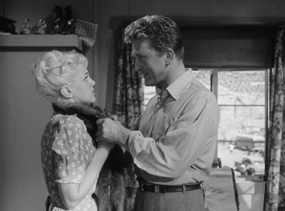 倒扣的王牌剧照的剧照