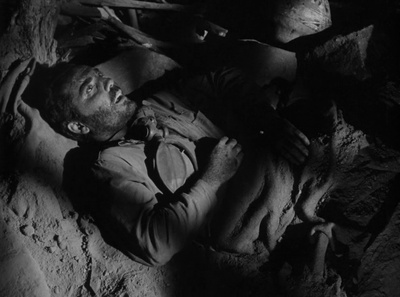 倒扣的王牌剧照的剧照