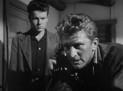 倒扣的王牌剧照的剧照