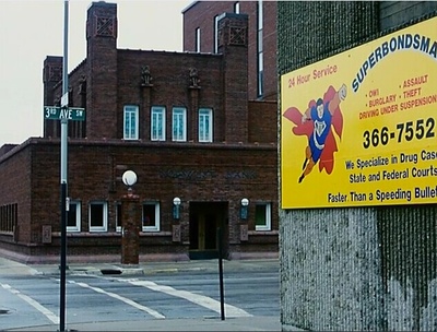 沙利文的银行剧照的剧照