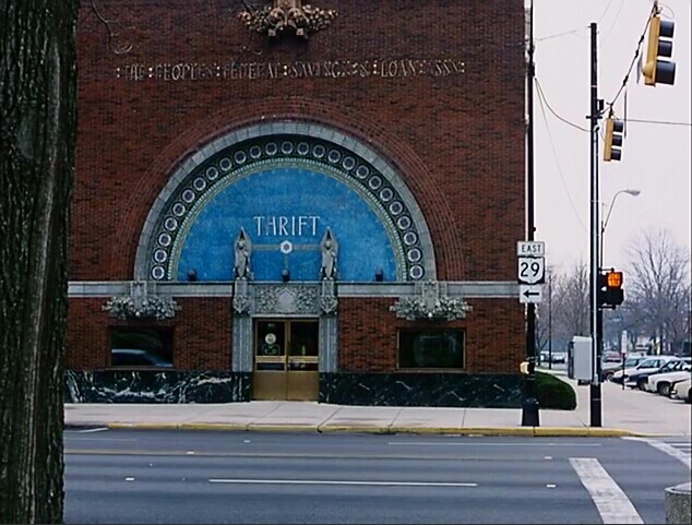 沙利文的银行剧照的剧照