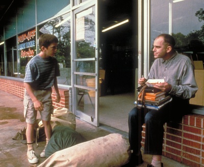 弹簧折刀剧照的剧照