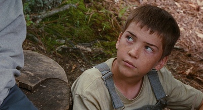 弹簧折刀剧照的剧照