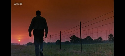 弹簧折刀剧照的剧照