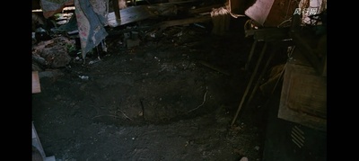 弹簧折刀剧照的剧照