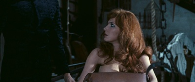 鬼妻墓中来剧照的剧照