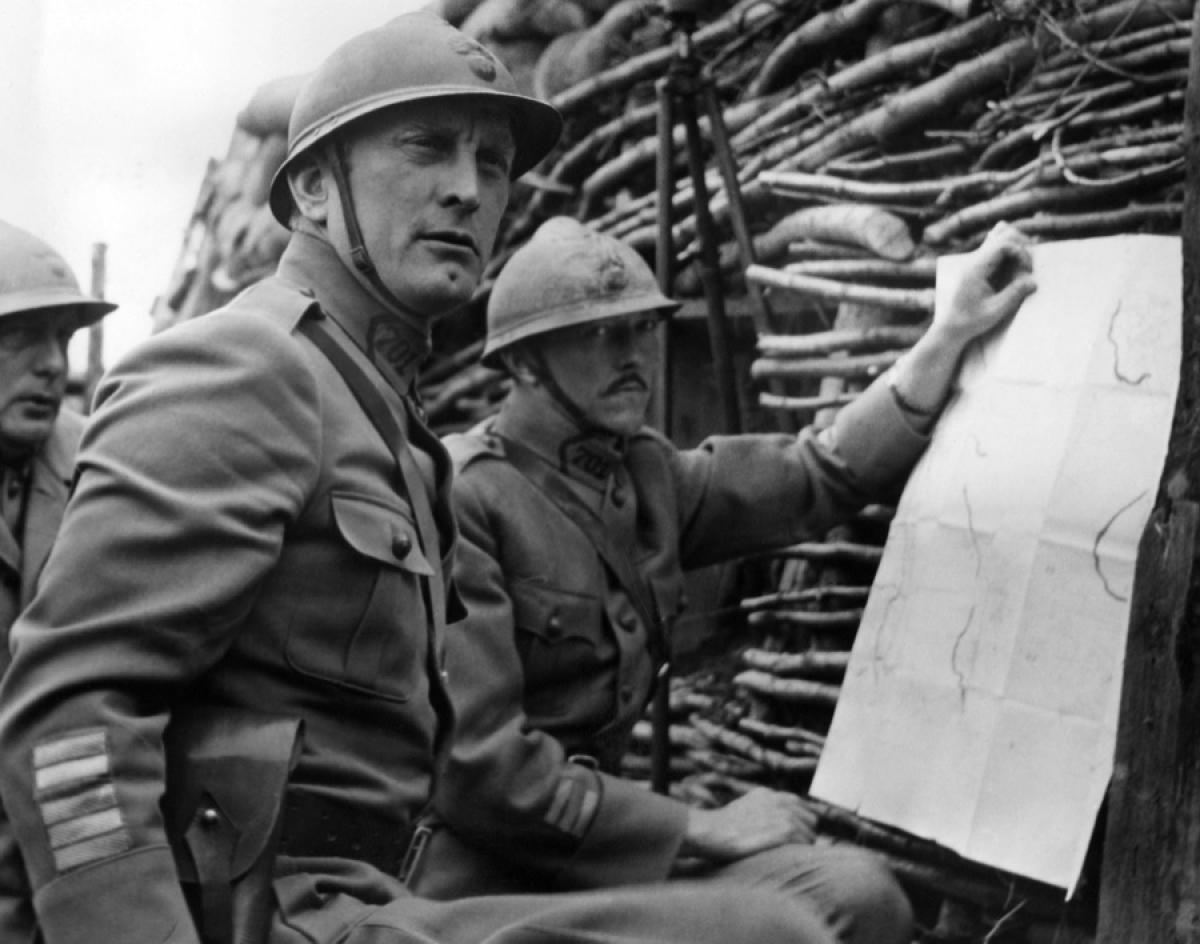 光荣之路剧照的剧照