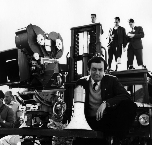 光荣之路剧照的剧照