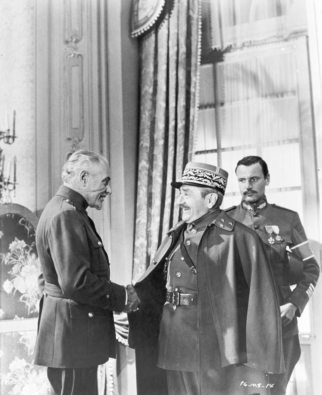 光荣之路剧照的剧照