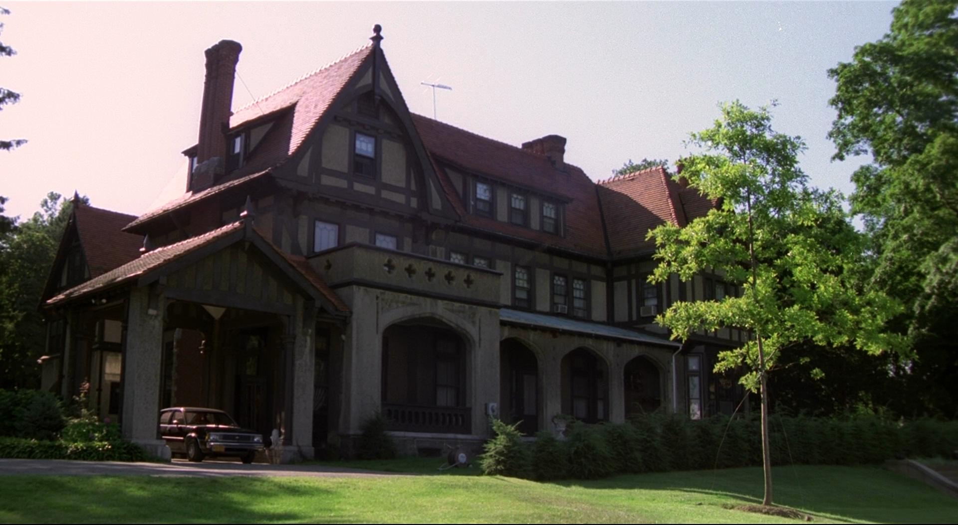 鬼巢剧照的剧照