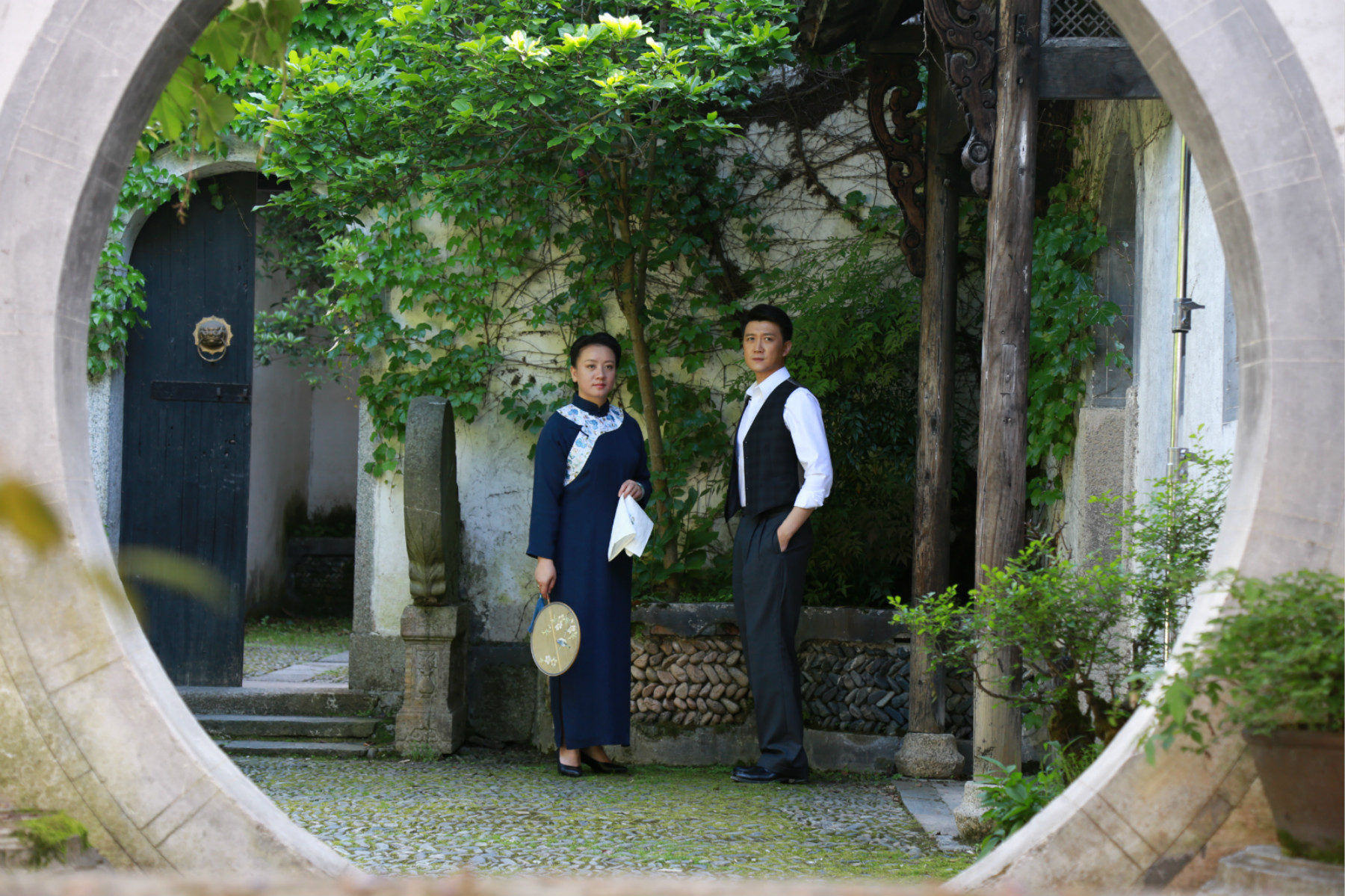 又是一春梨花白剧照的剧照