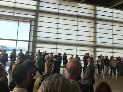 艾拉妮丝剧照的剧照