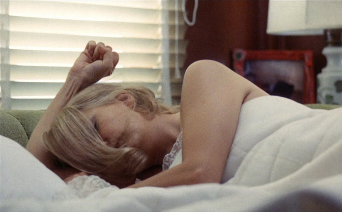 受影响的女人剧照的剧照