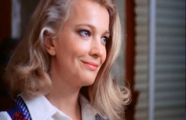 受影响的女人剧照的剧照