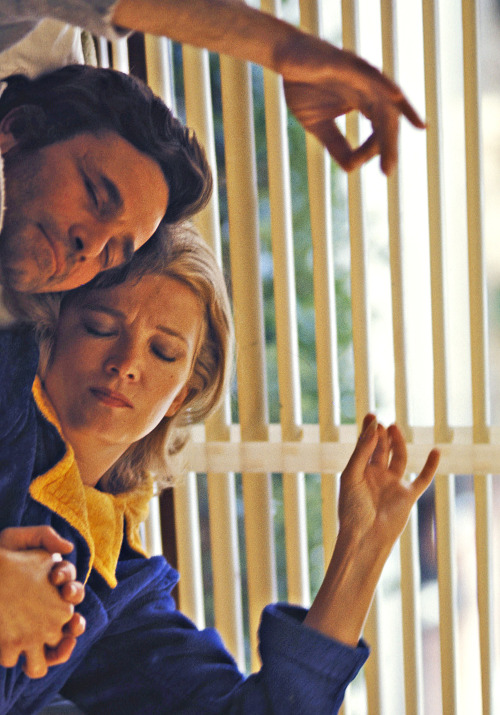 受影响的女人剧照的剧照