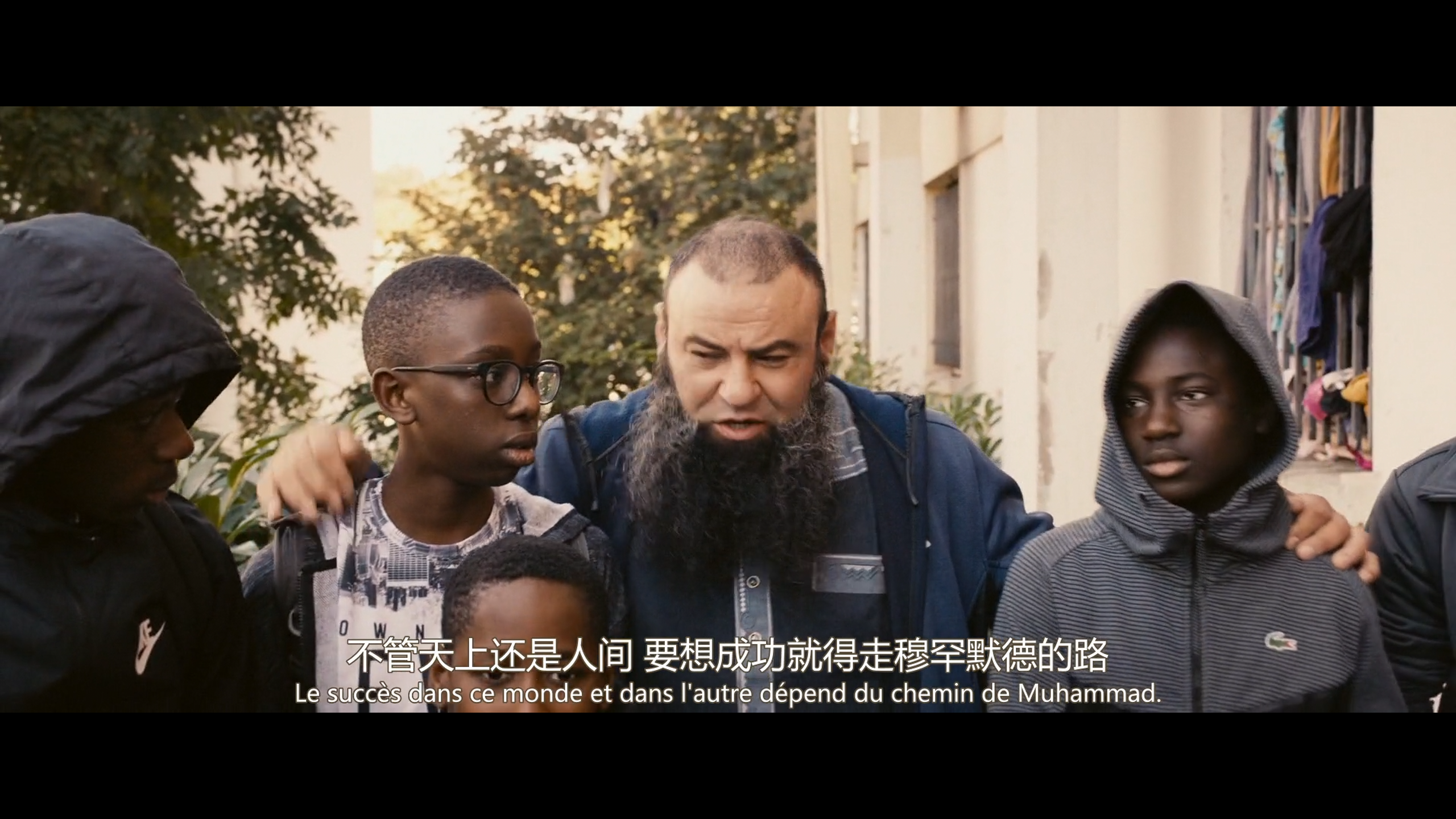 悲惨世界剧照的剧照