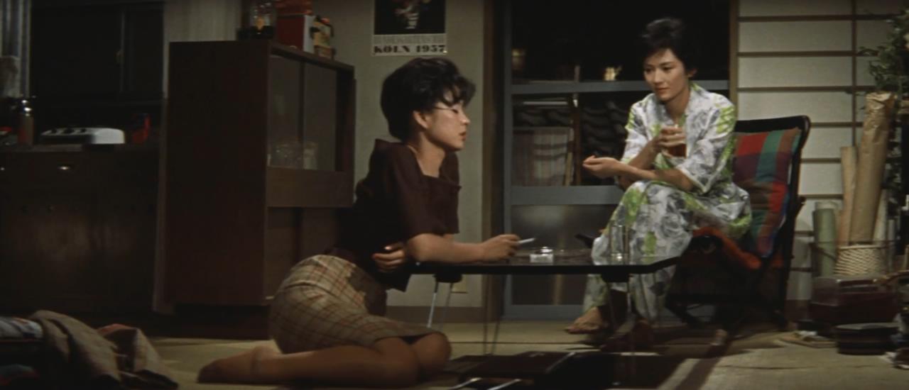 その場所に女ありて剧照的剧照